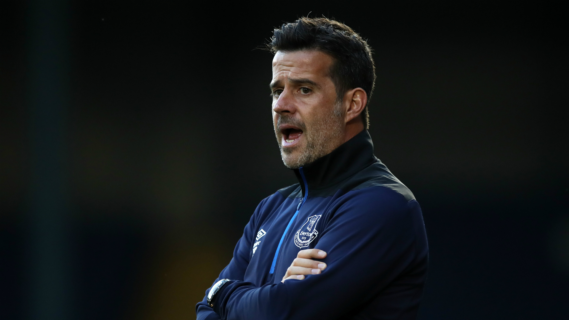 而在这些成 而在这些成