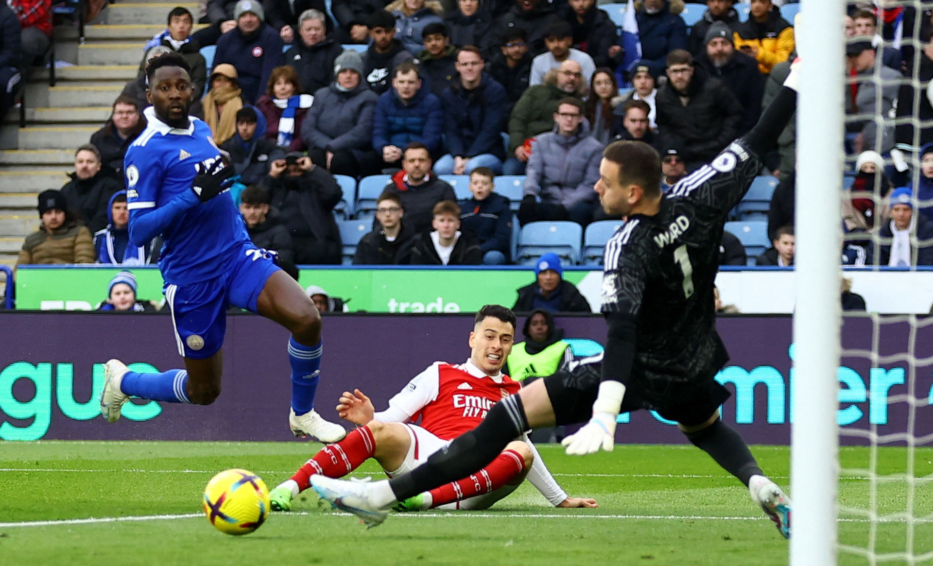 对皇家奥维 对皇家奥维