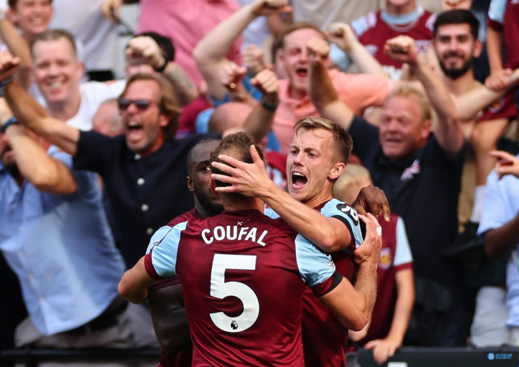 鼓励队友共 鼓励队友共